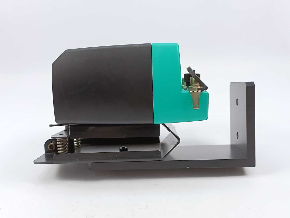 Pepperl+Fuchs 241268 VDM100-150-SSI/G2 Distance Sensor w/ Mounting Bracket