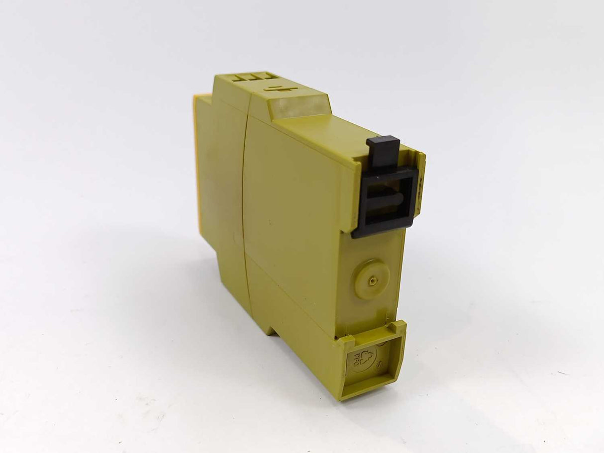 Pilz 774056 PNOZ X7 230VAC 2n/o