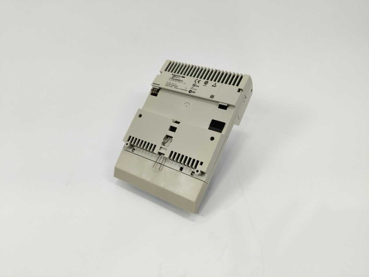 Schneider Electric 170ADM35010 w/ 170INT11003