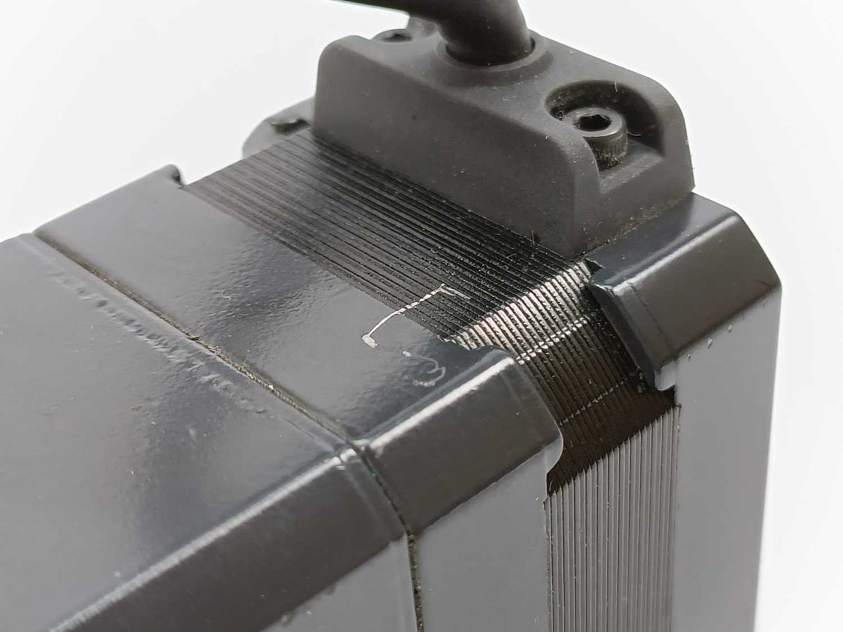 Vexta PK543AW-T10 5-phase Stepping Motor