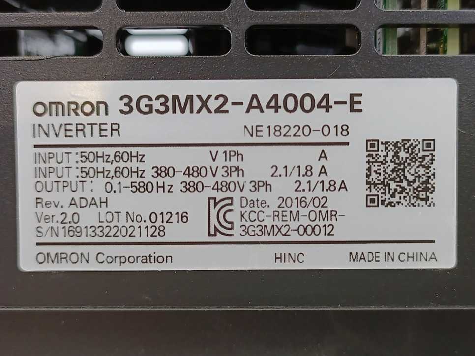 OMRON 3G3MX2-A4004-E Inverter 0.1-580Hz Rev. ADAH ver 2.0 w/ X-FIM3005-SE-V1