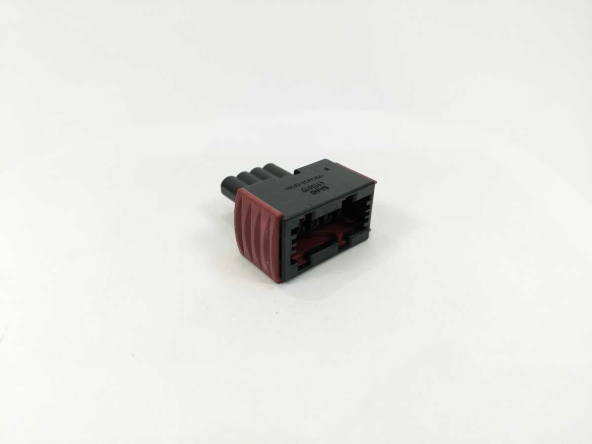 TE Connectivity 4113619 Connector Housing 5 Pcs. Batch