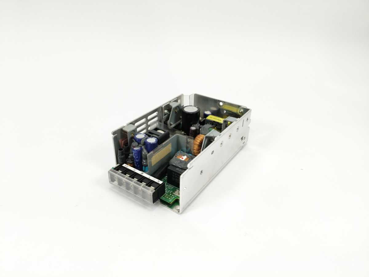 OMRON S8PS-10024 Power Supply Unit In: 100-240V, 1,8A, Out: 24VDC, 4,5A