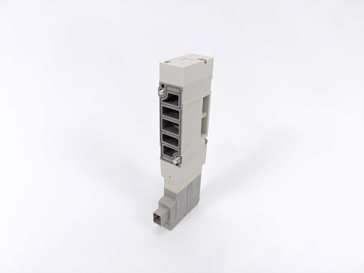 SMC SV2200-5FUD Solenoid Valve