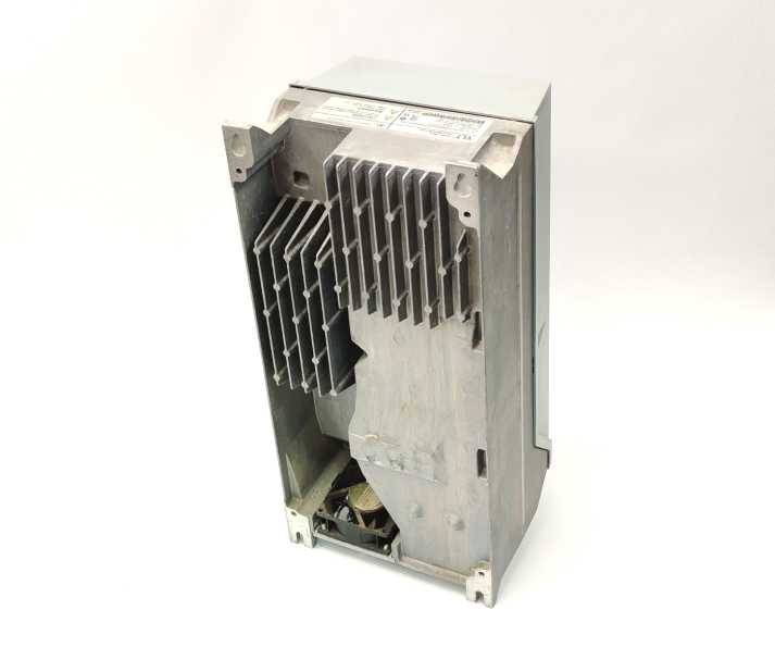 Danfoss 131U2431 FC-102P2K2T4Y55H2X VLT 2.2kW 3.0Hp