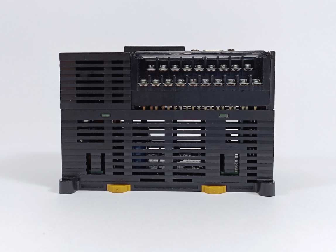 OMRON CP1L-M30DT1-D Programmable Controller With CP1W-CIF41