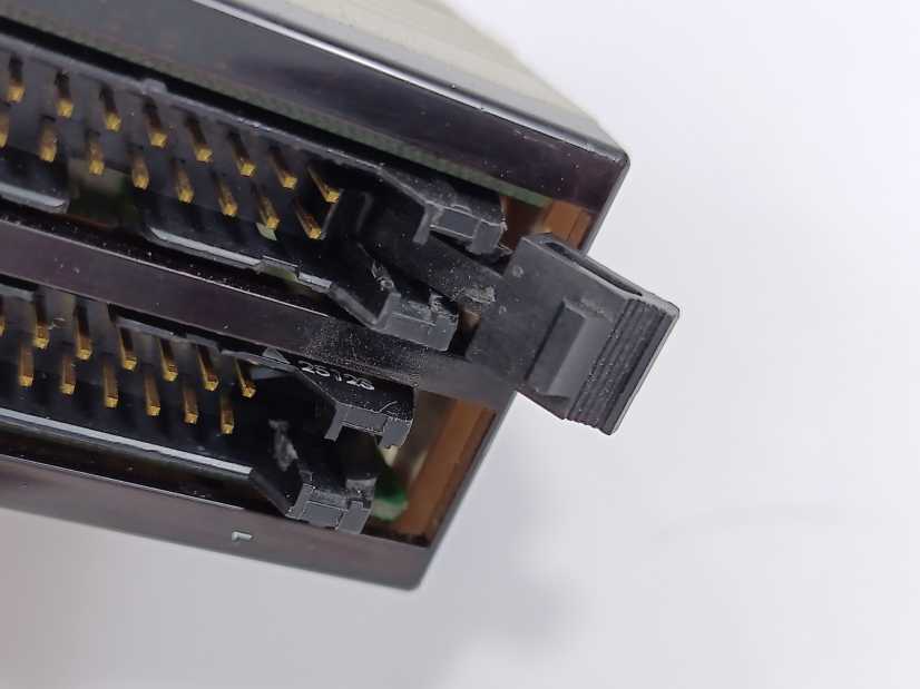 OMRON CPM2C-24EDT1M I/O Unit