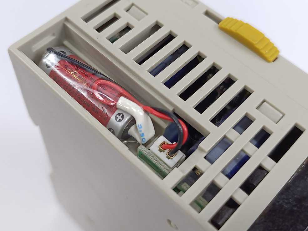 OMRON CPM2C-S110C-DRT Programmable Controller 24VDC 5W