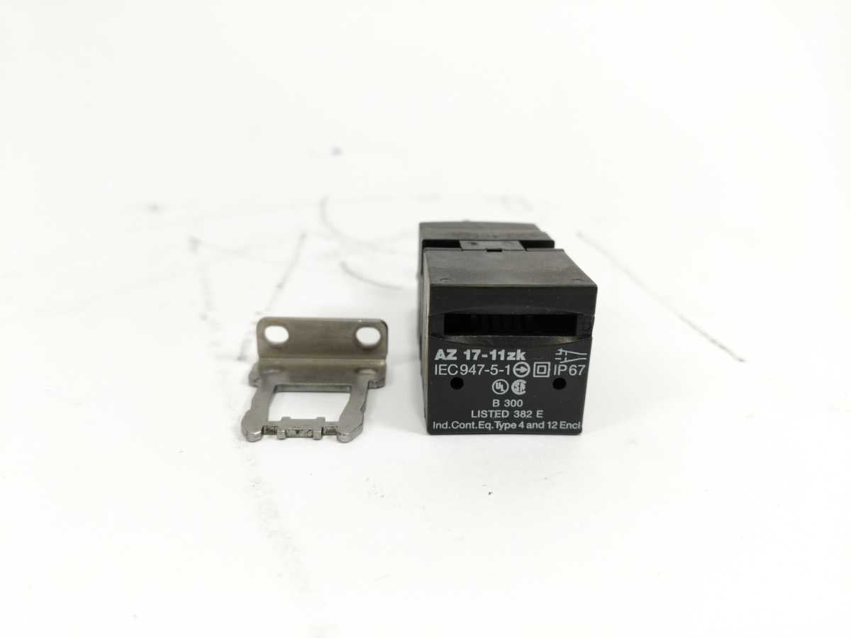 Schmersal AZ 17-11ZK IEC947-5-1 IP67 Safety Switch