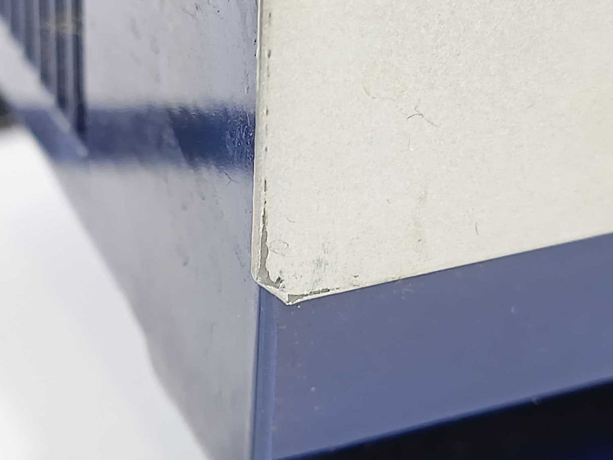 IEB Filon Futur 9876782 E 230 G 24/4 B65-FP 24V 12A Charging Current XLR Plug