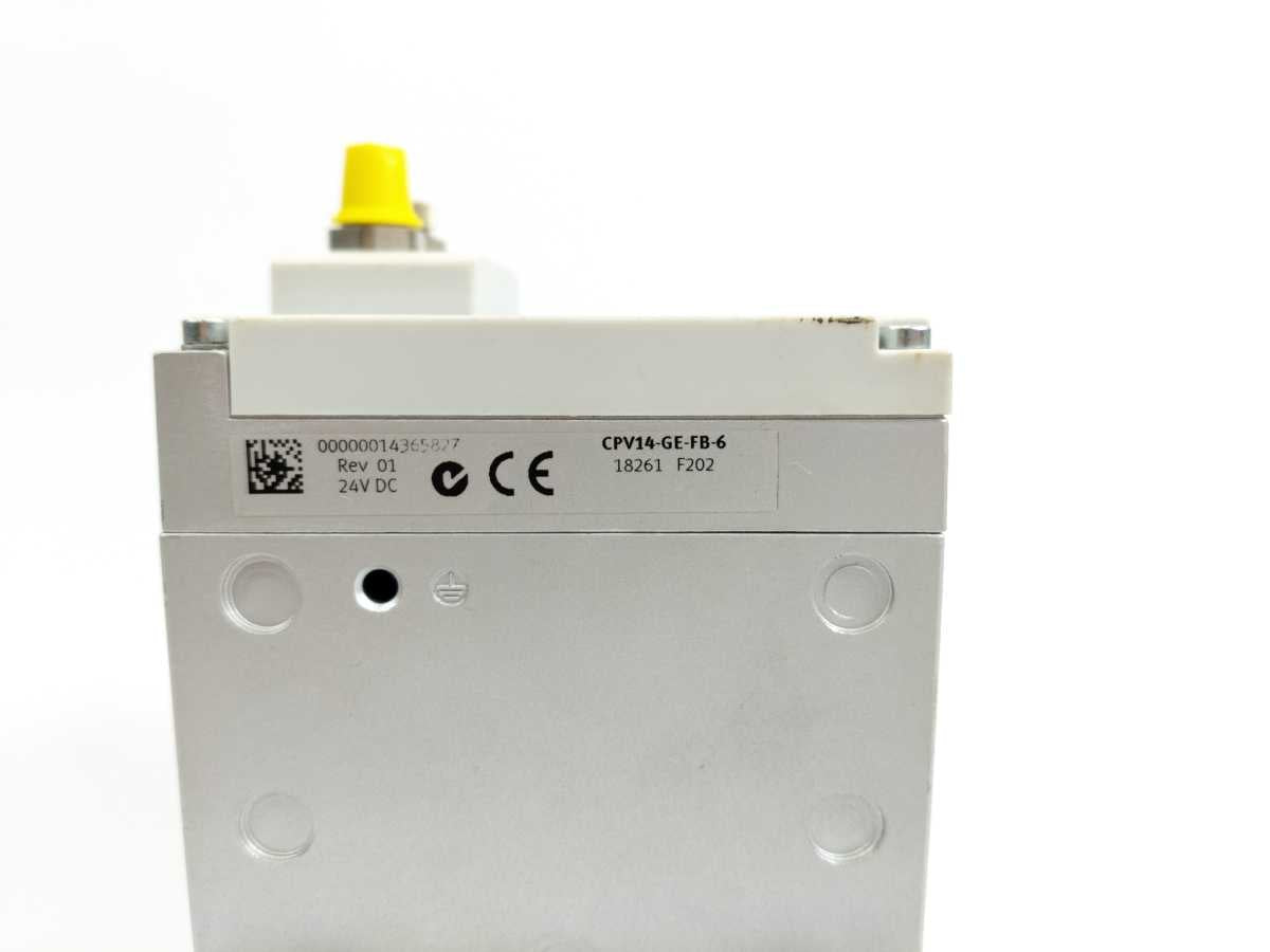 Festo 18261 w/ 152426, 2x 161363, 162551, 178680, 185883 Distribution Block