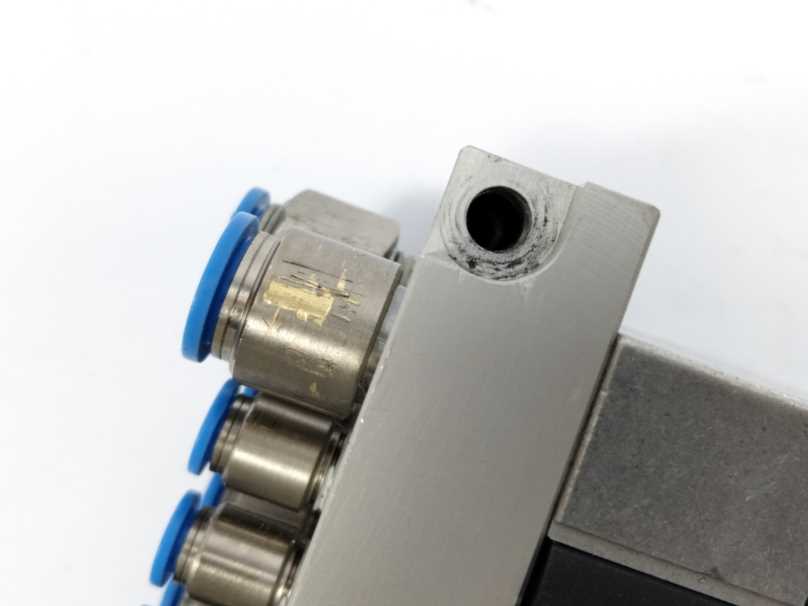 Festo 18210 CPV-14-VI 8x Festo 161360 CPV14-M1H-5LS-1/8