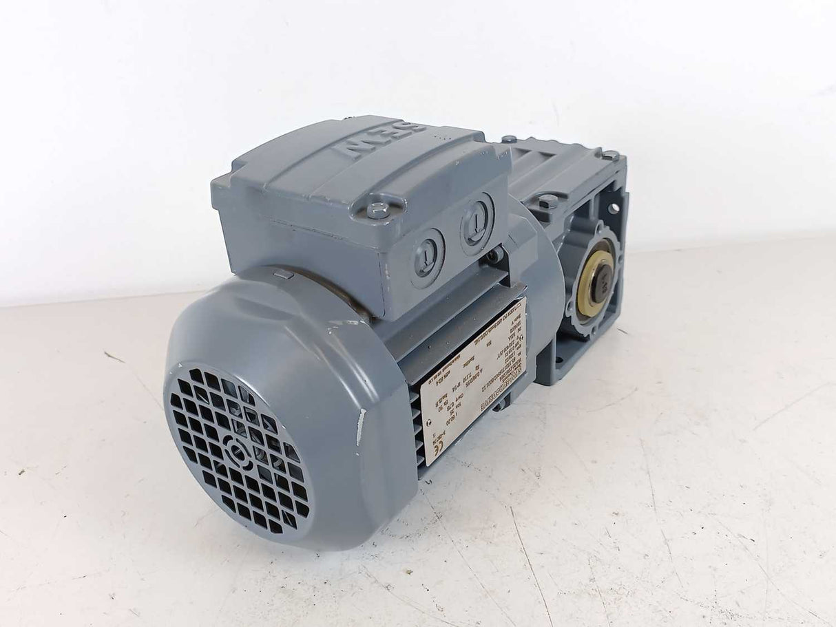 SEW-EURODRIVE 65WA20 DR63M4 RPM:1320/22 V:230/400 kW:0.18 S1