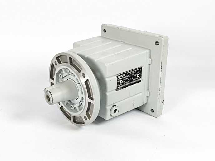 LENZE GST04-2SVCK-056N23 i=24,993 68Nm 150 r/min 190Hz