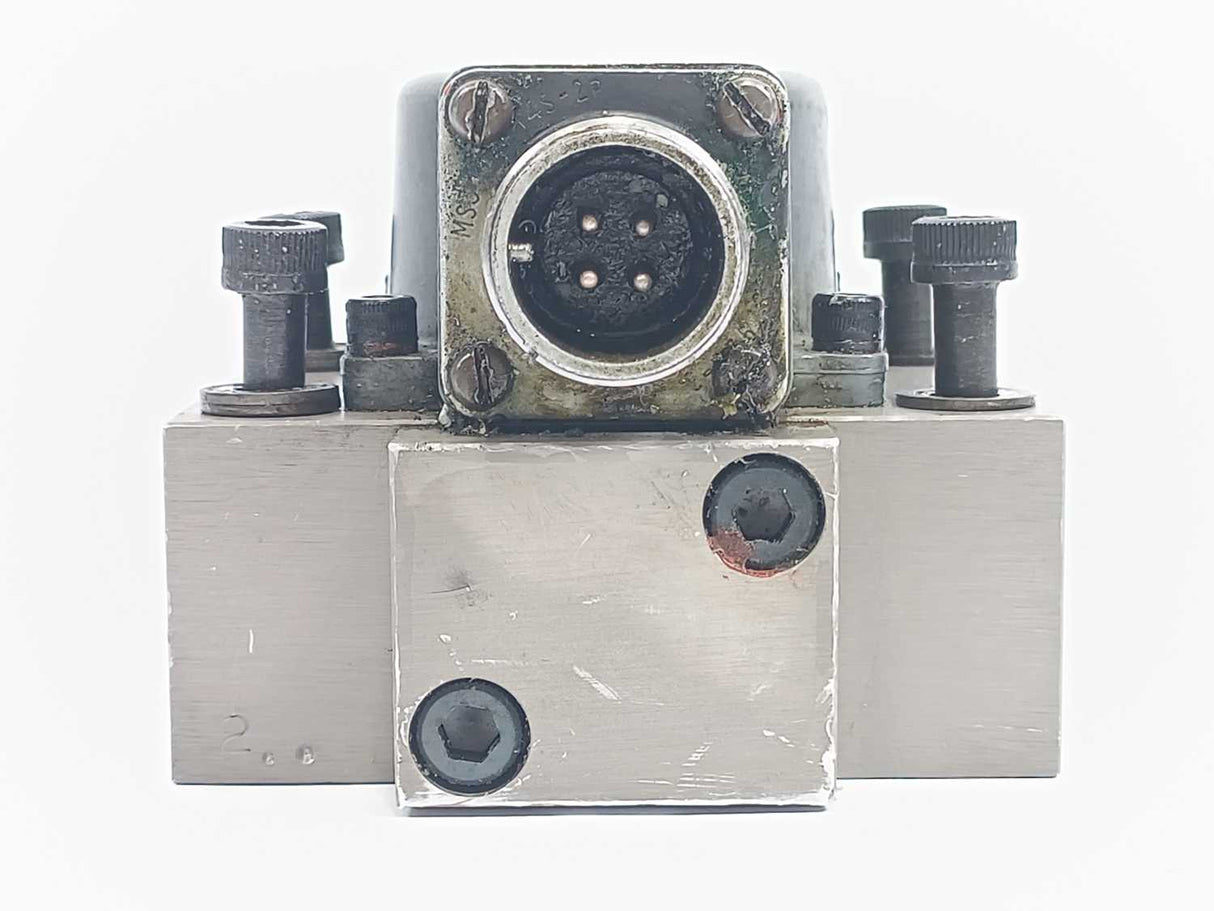 Moog 76-102 Series 76 Control Servo Valves