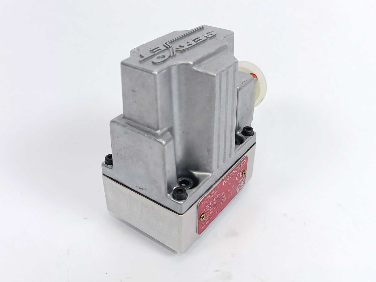 Moog D061-814C Rev. C, J09HOAM4HB2 Servo Valve