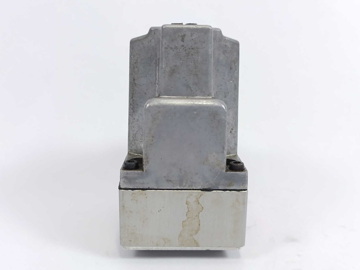 Moog D061-814A J09H0AMEHB2 Electro-Hydraulic Servo Valve