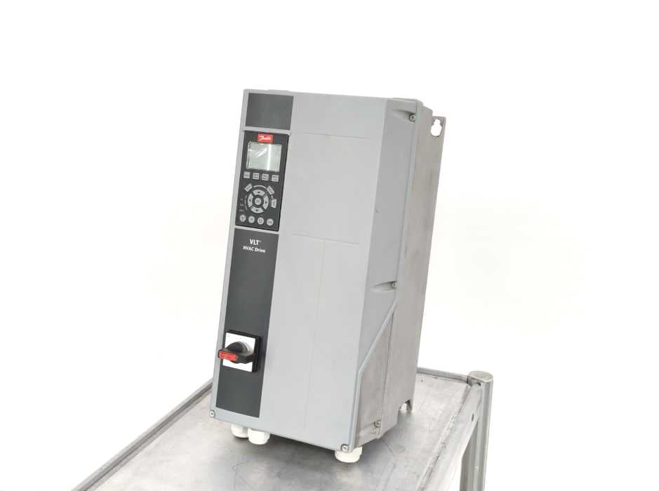 Danfoss 131B7578 FC-102P15KT4E55H3XGX 15 KW/20 HP VLT