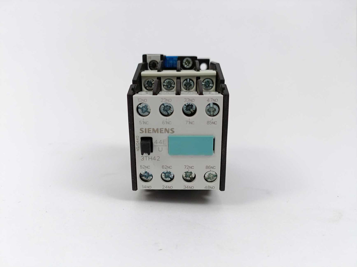 Siemens 3TH4293-0AP0 Contactor relay Coil 230V