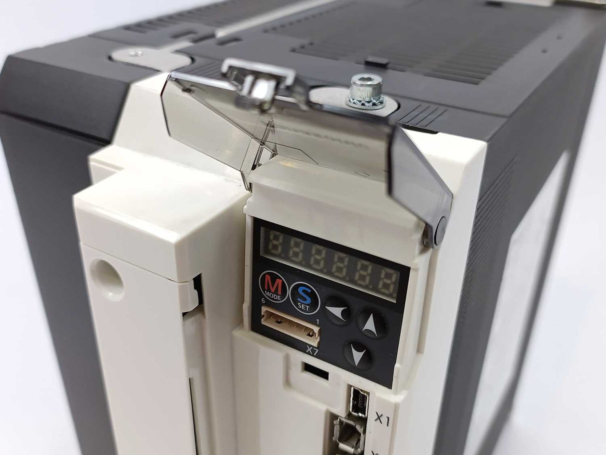 Panasonic  MFDHTA464 MINAS A5 Family AC Servo Driver