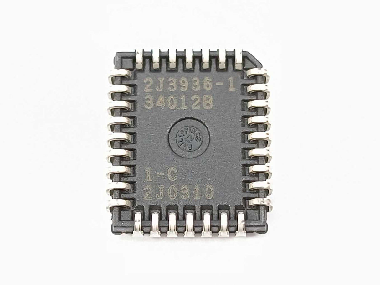 Atmel AT27C080-90JC 0315, Batch Size: 2