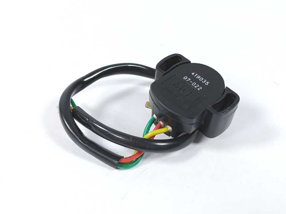 MCB 419035 Rotary Analog Displacement Sensor.
