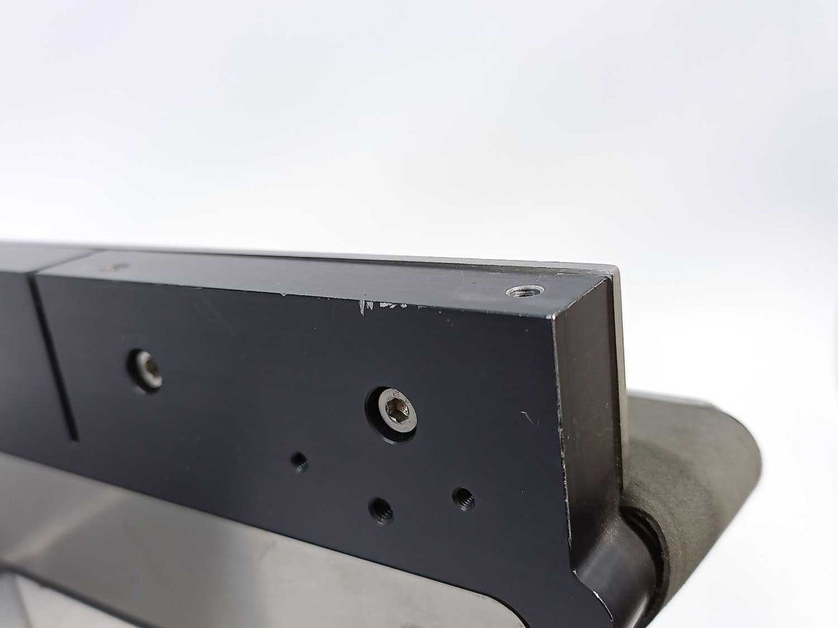 IFC / Intelligent Feeding Components FB40-600-R-AG-C2V-EG Belt Conveyor