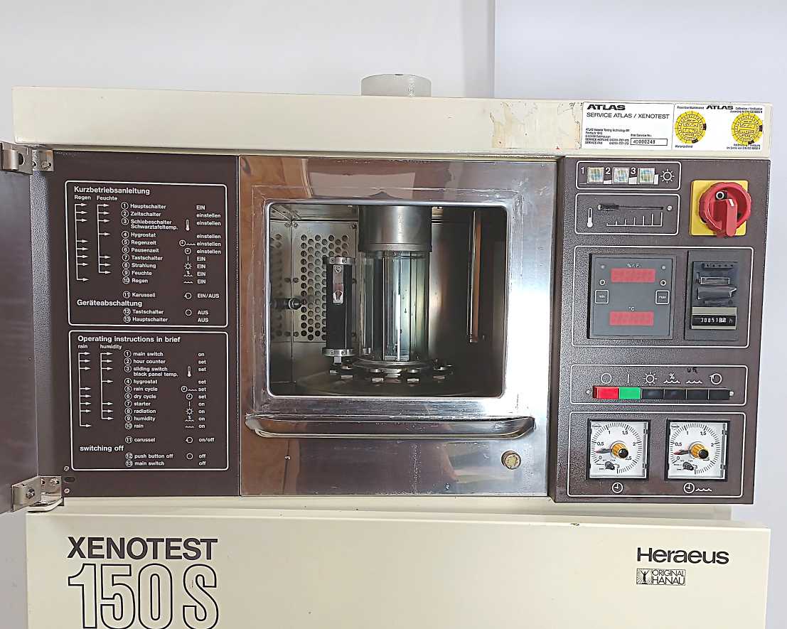 Heraeus 55007104 Accelerated Weathering and Lightfastness Testing Device