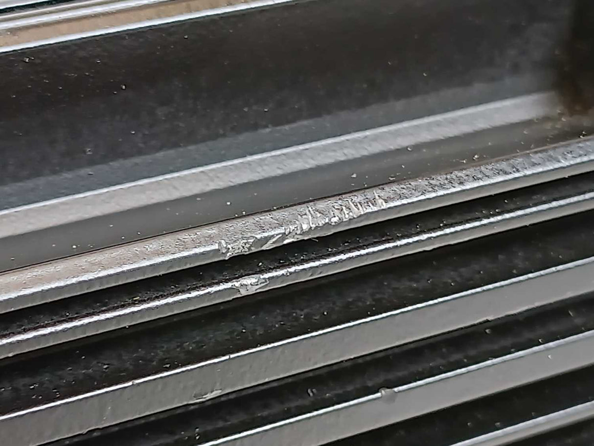 LENZE MDSKSBS056-33 15550949 Servo Motor 325V, 4.2Nm, 200Hz