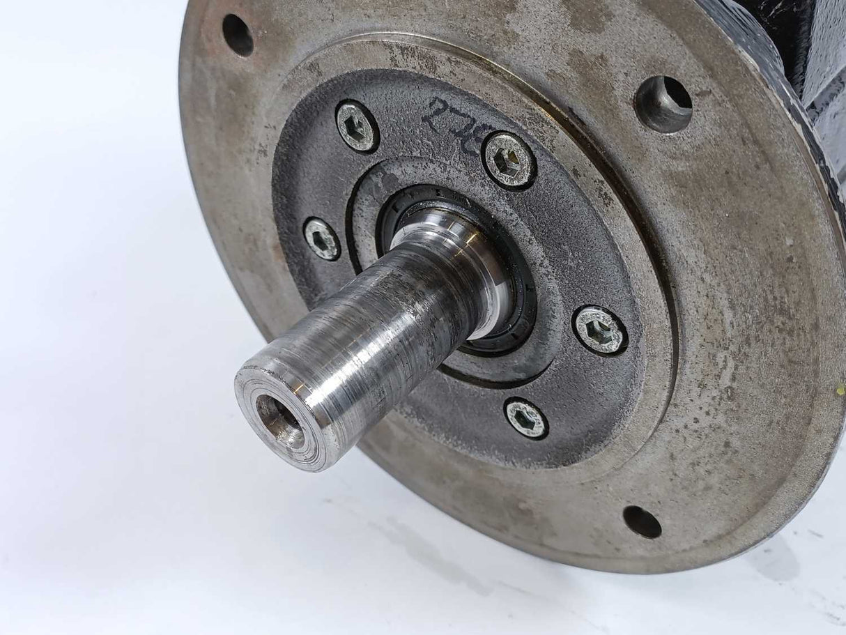 LENZE GST06-2SVCK071C13 Gearbox i=20,044, 161Nm, 185Hz