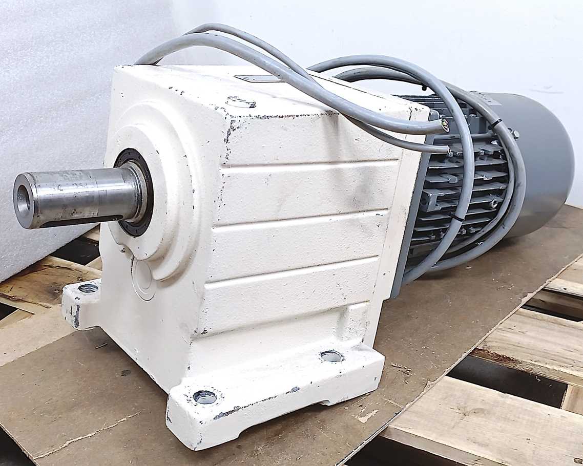 LENZE GST07-2M VBR Input: 090C32HR,