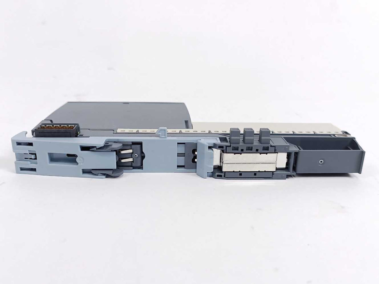 Siemens 6ES7131-6BF01-0BA0 SIMATIC ET 200SP Digital Input Module, Batch 5pcs