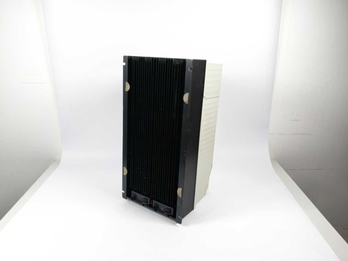 LENZE ESV223N04TMD-BT 400/480VAC, 50-60Hz, 52/45A Frequency Inverter Drive