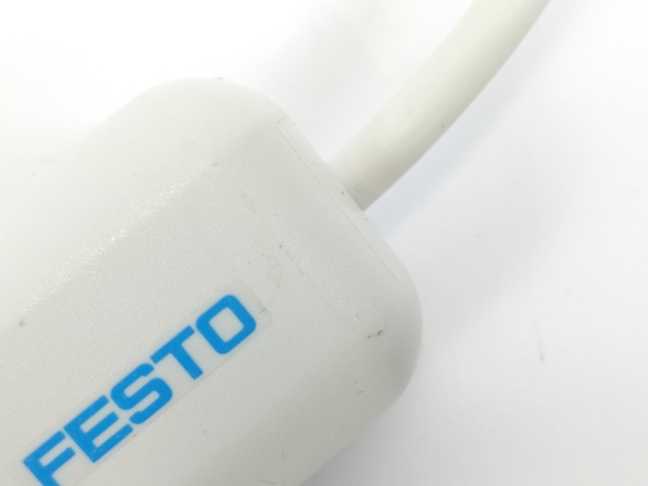 Festo 547432 NEFC-M12G5-0.3-U1G5 Adapter