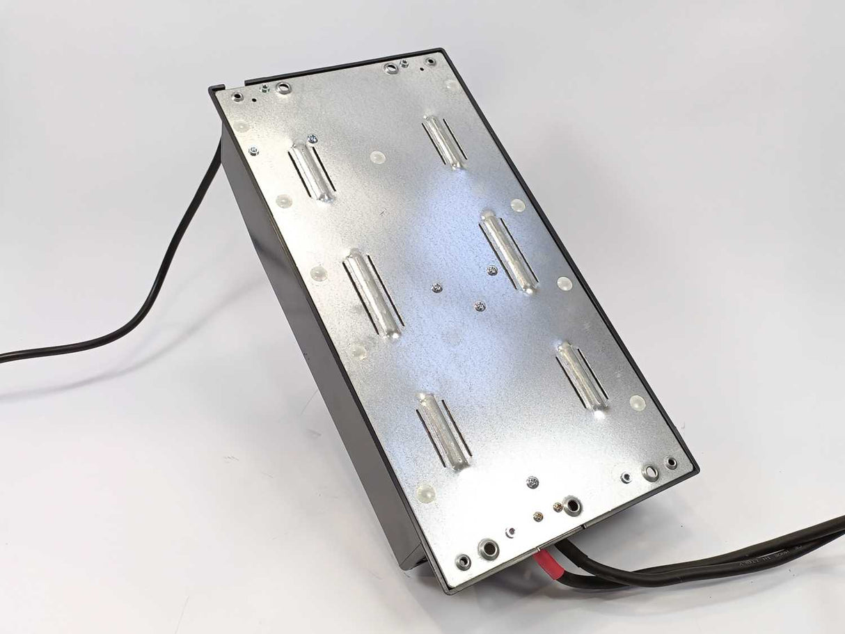 ZIVAN F7BST1-002I0X Battery Charger NG3, IN: 230V-15A. OUT: 24V-70 A