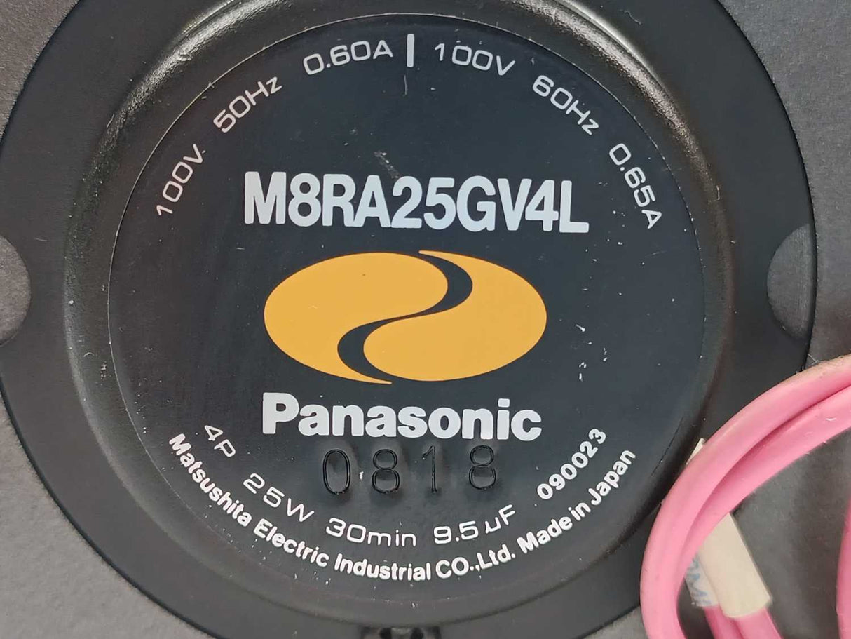 Panasonic M8RA25GV4L AC Servo Motor 100V 50Hz 0.6A / 100V 60Hz 0.65A