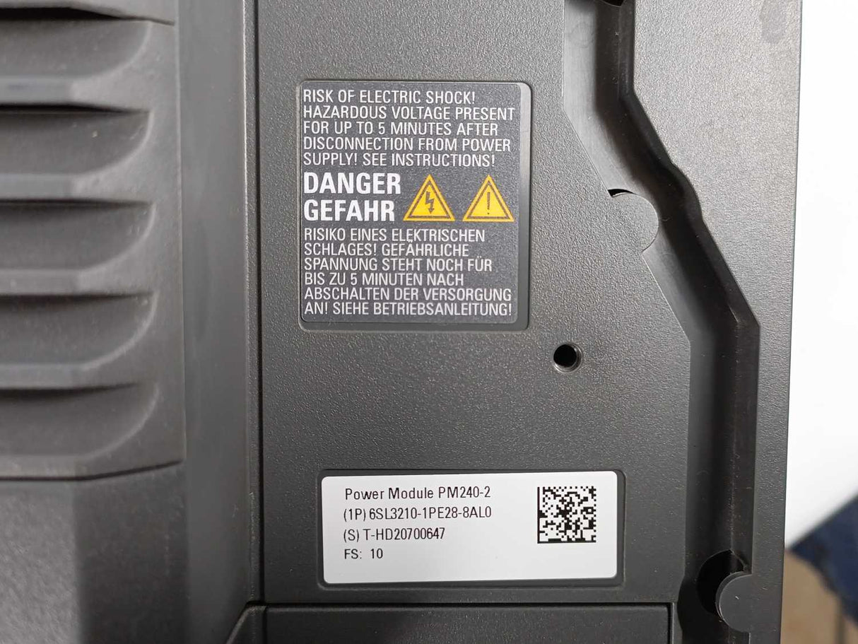 Siemens 6SL3210-1PE28-8AL0 Power Module PM240-2 + 6SL3244-0BB12-1FA0