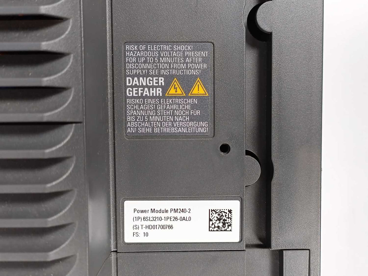 Siemens 6SL3210-1PE26-0AL0 Sinamics Power Module PM240-2