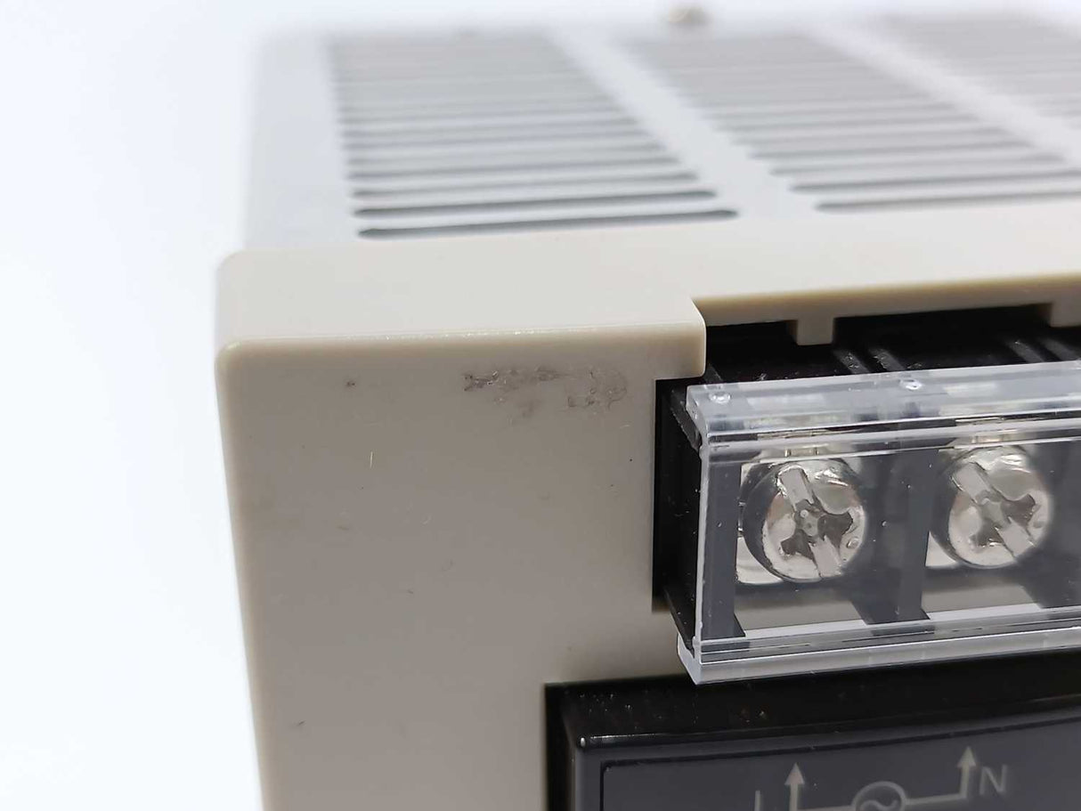 OMRON S8VS-24024BP 24V 10A Power supply