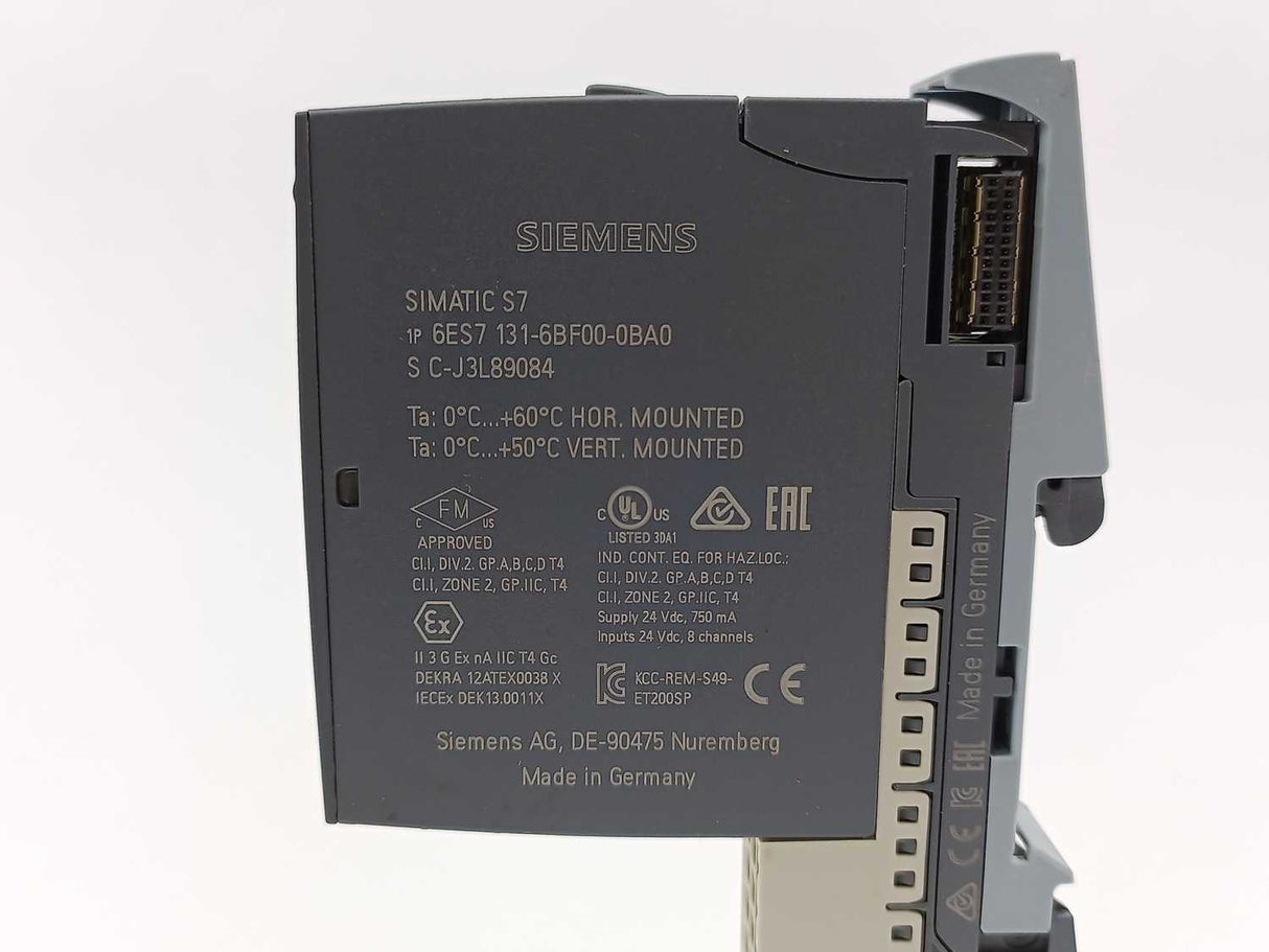 Siemens 6ES7 131-6BF00-0BA0 SIMATIC ET 200SP + 6ES7 193-6BP20-0DA0