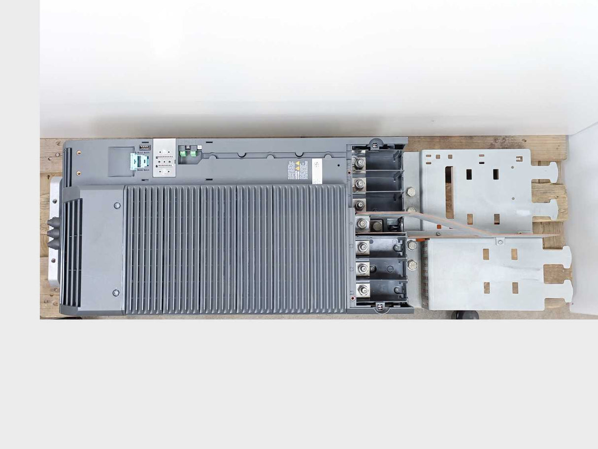 Siemens 6SL3210-1PE31-5AL0 Power Module PM240-2