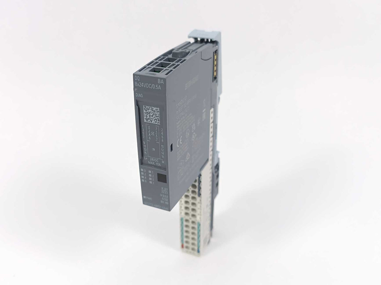 Siemens 6ES7132-6BF01-0AA0 SIMATIC S7 w/ 6ES7 193-6BP20-0DA0