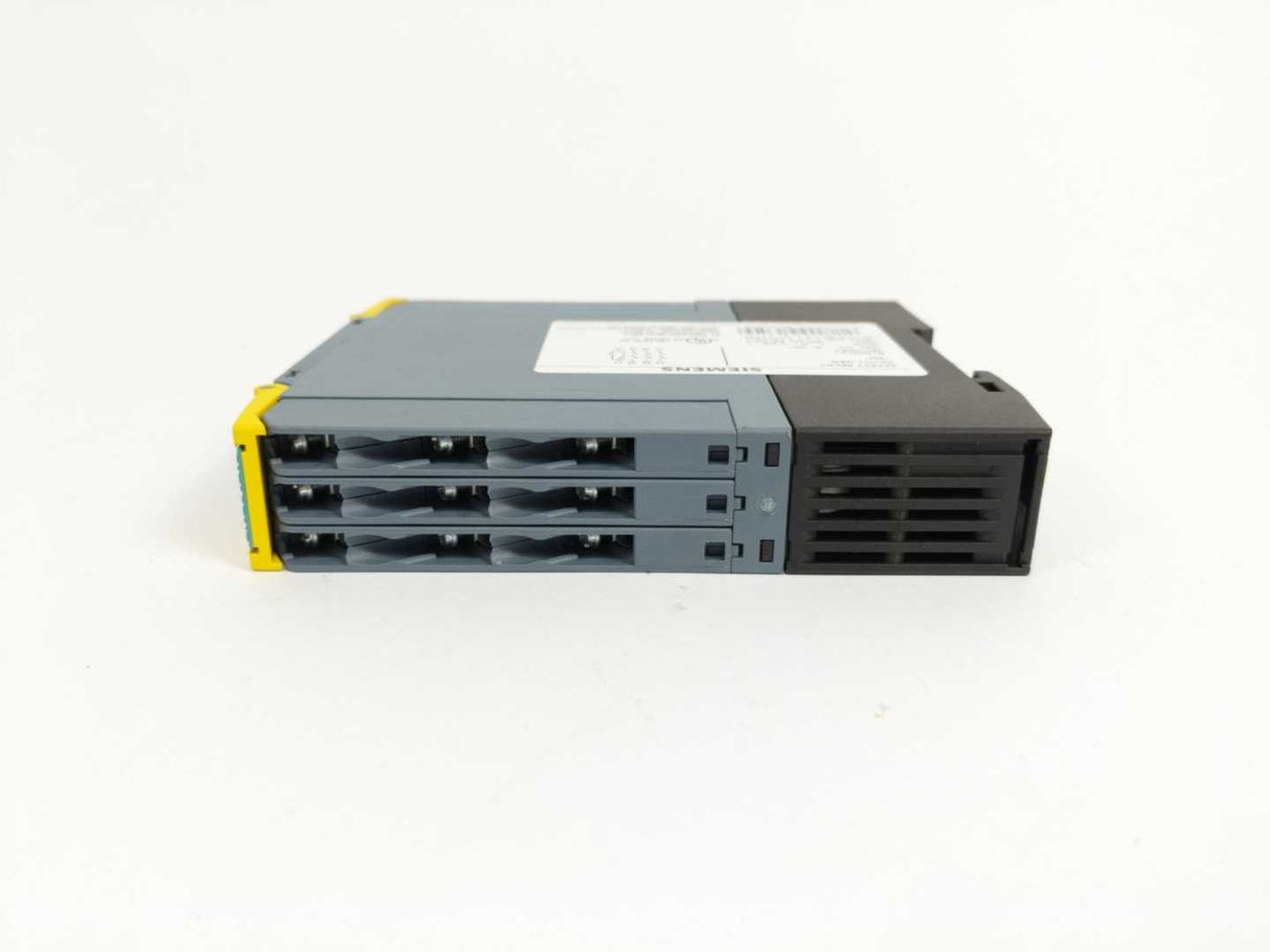 Siemens 3SK1111-1AB30 SIRIUS safety relay