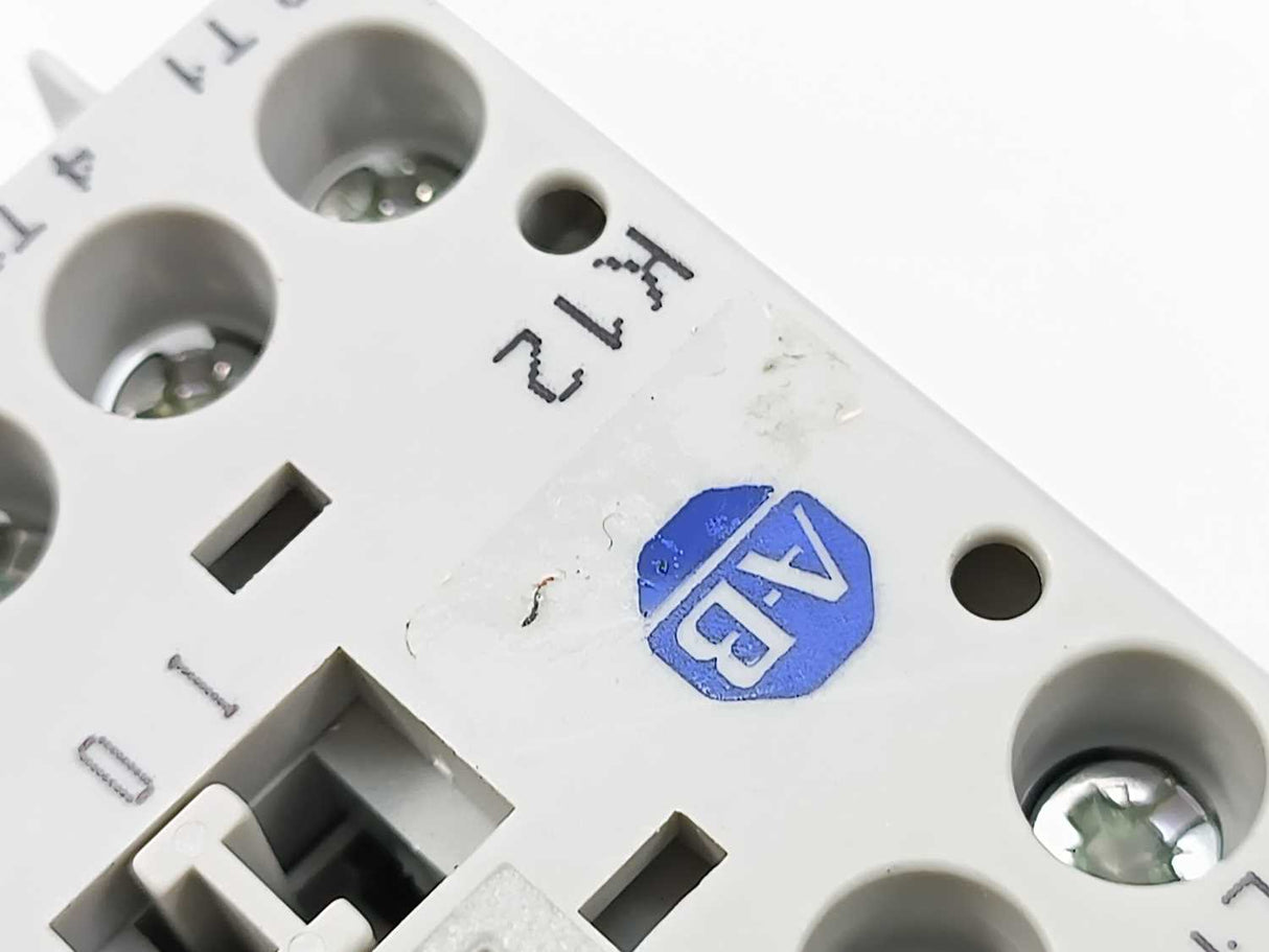 AB 100-K12DJ10 Ser.A, Contactor w/ 24VDC Coil w/ Integrated Diode