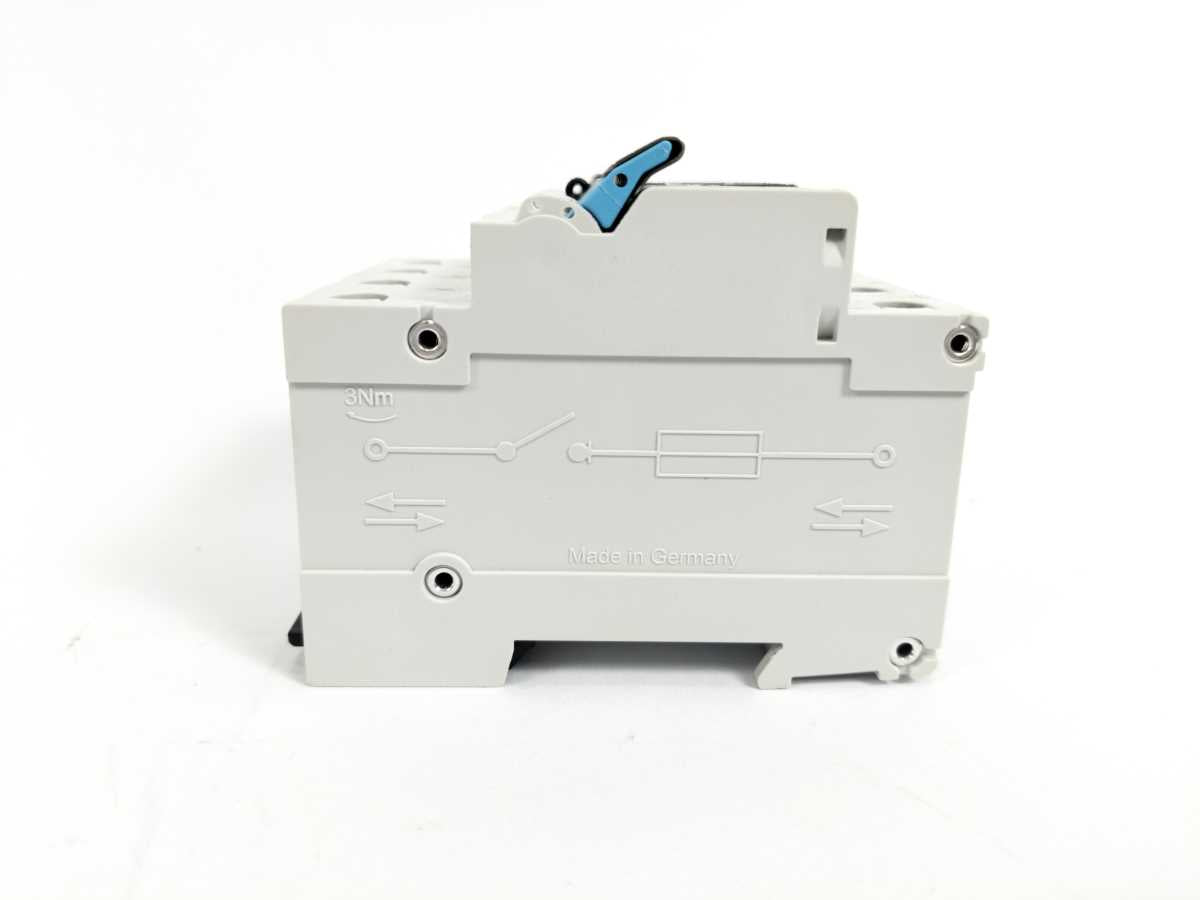 Niko / Servodan 61-014 AC22B, 400VAC/16A/50Hz/d01/2,5W