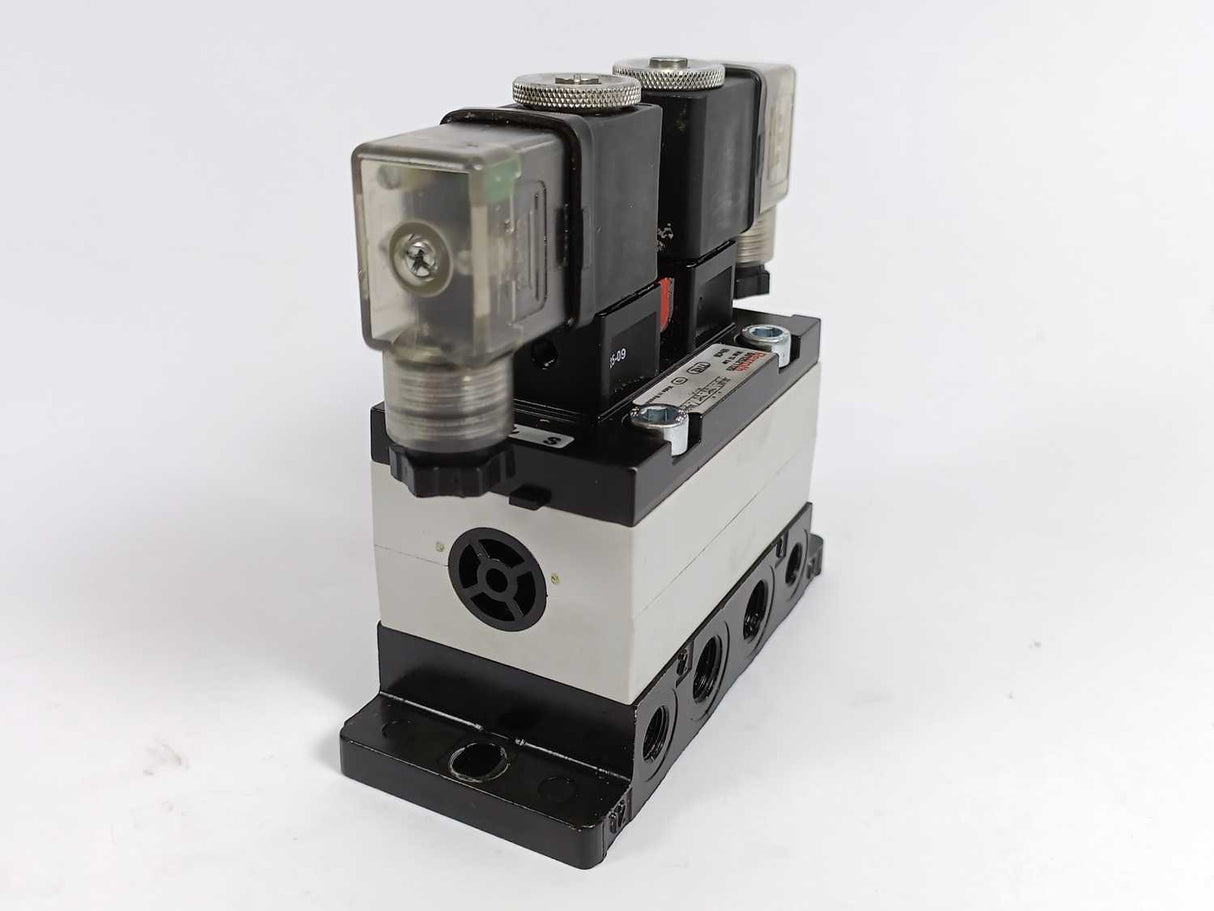 Rexroth Mecman 5812521120 Double Solenoid Valve
