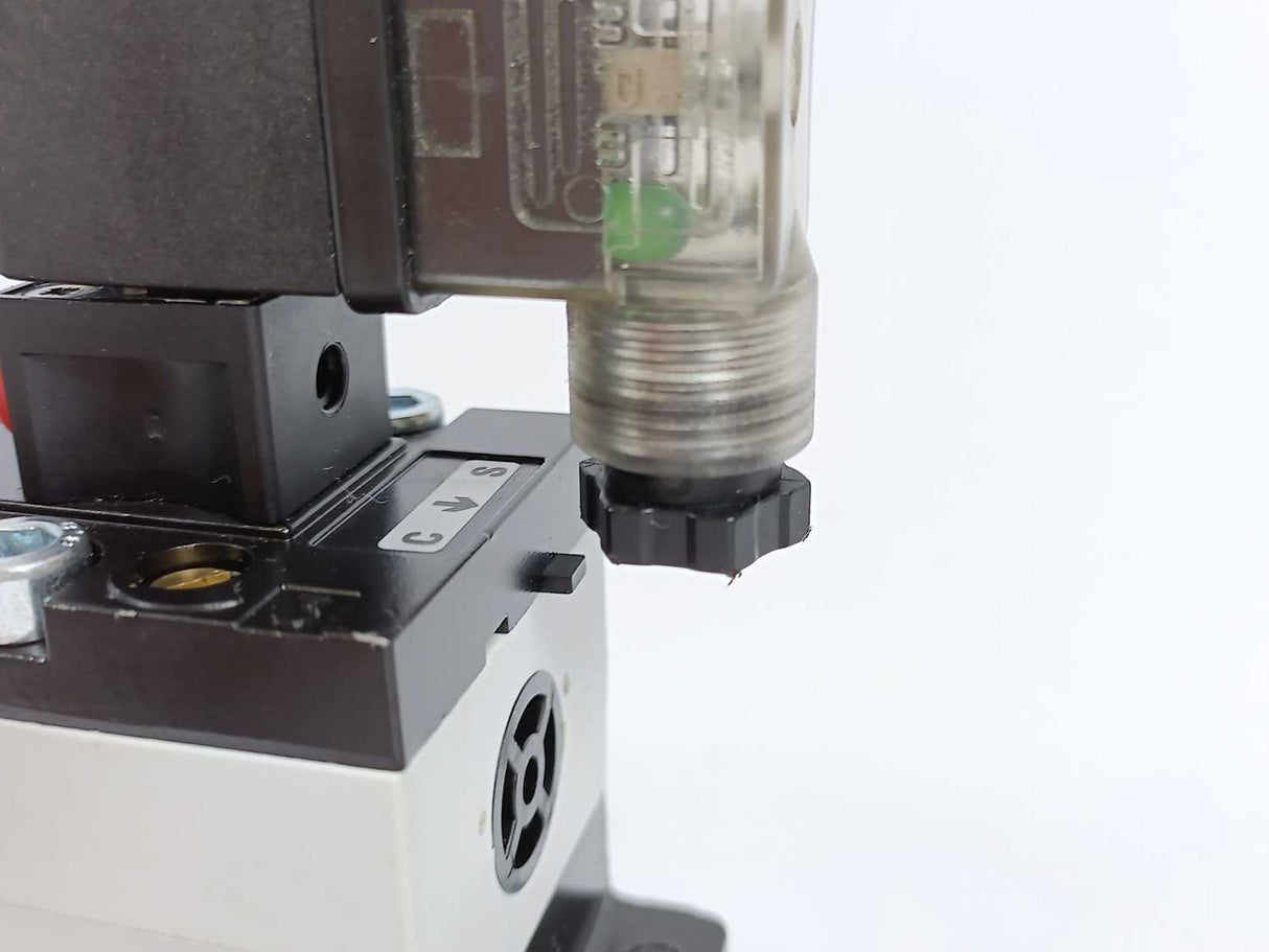 Rexroth Mecman 5812521120 Double Solenoid Valve