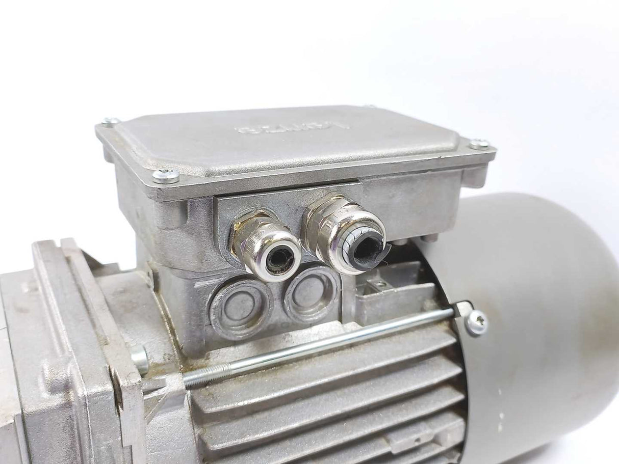 LENZE GKR04-2F HAK i: 22,489 Gear Box w/ MDEMA2M 071-42 Three-phase AC Motor