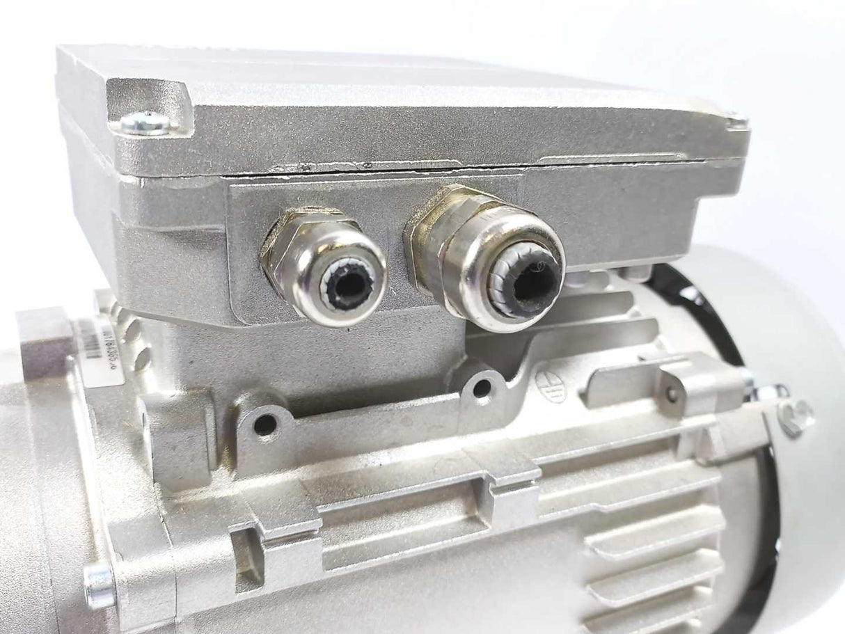 LENZE G50BB111MHAK2C00 i: 22.489 g500-B110 w/ m550-H71/L4 Bevel Geared Motor