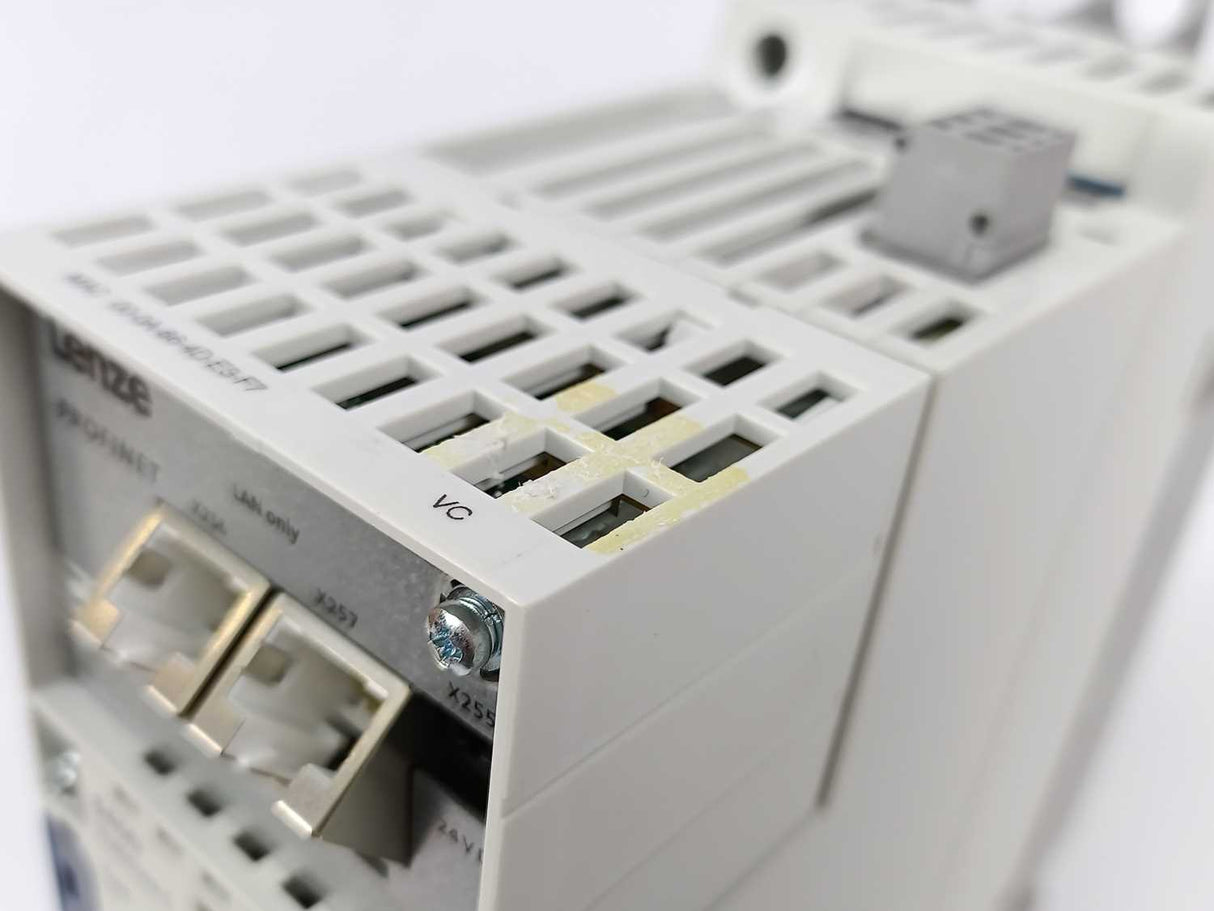 LENZE E84AVSCE3714SX0-ERXXX 15848850 8400 StateLine C 0,37kW Inverter Drive